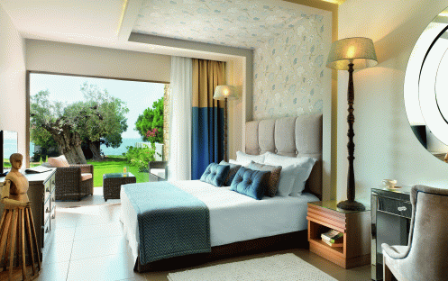 Ikos Olivia-Two-Bedroom-Bungalow-Suite-Beachfront_12165